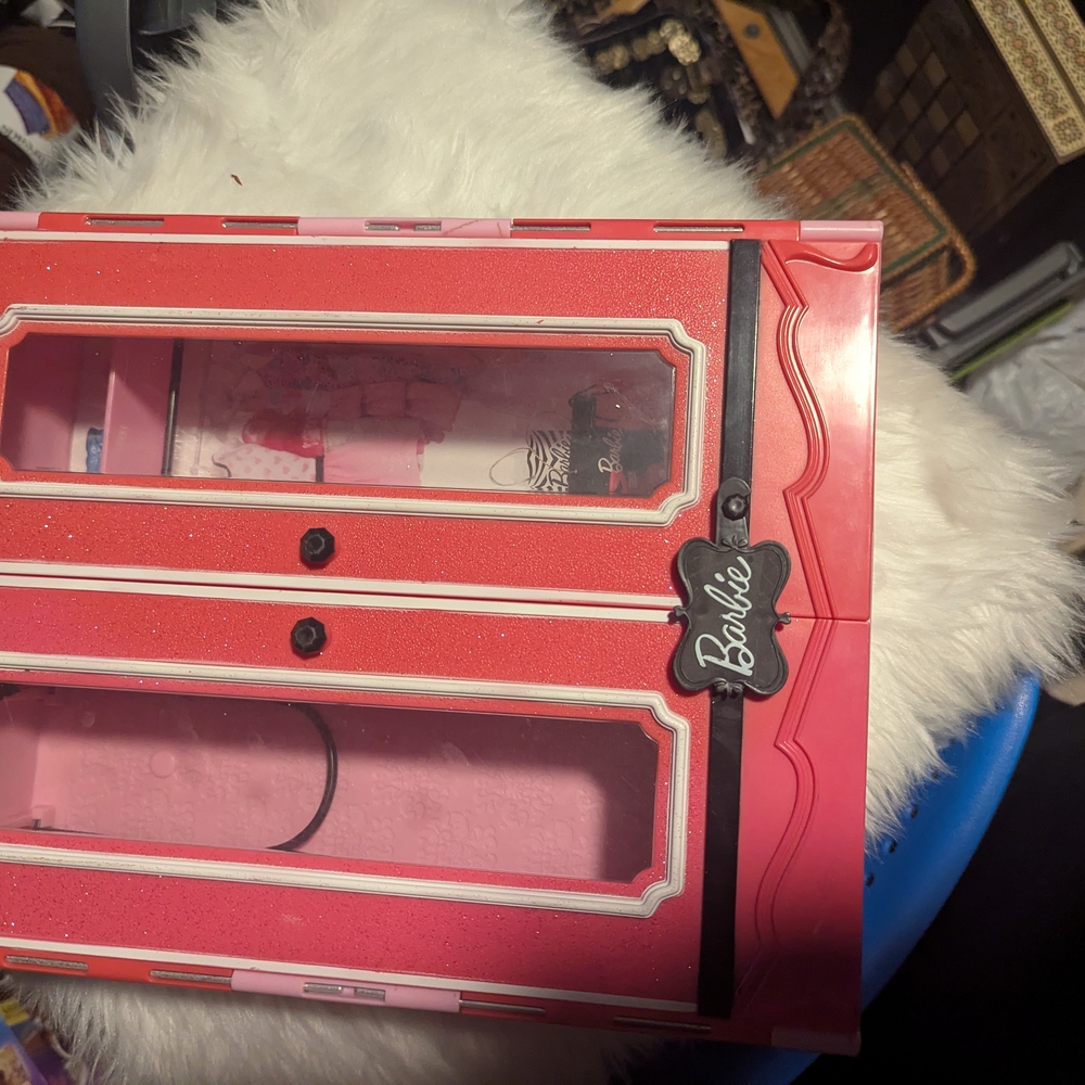 Barbie Pink Wardrobe Closet